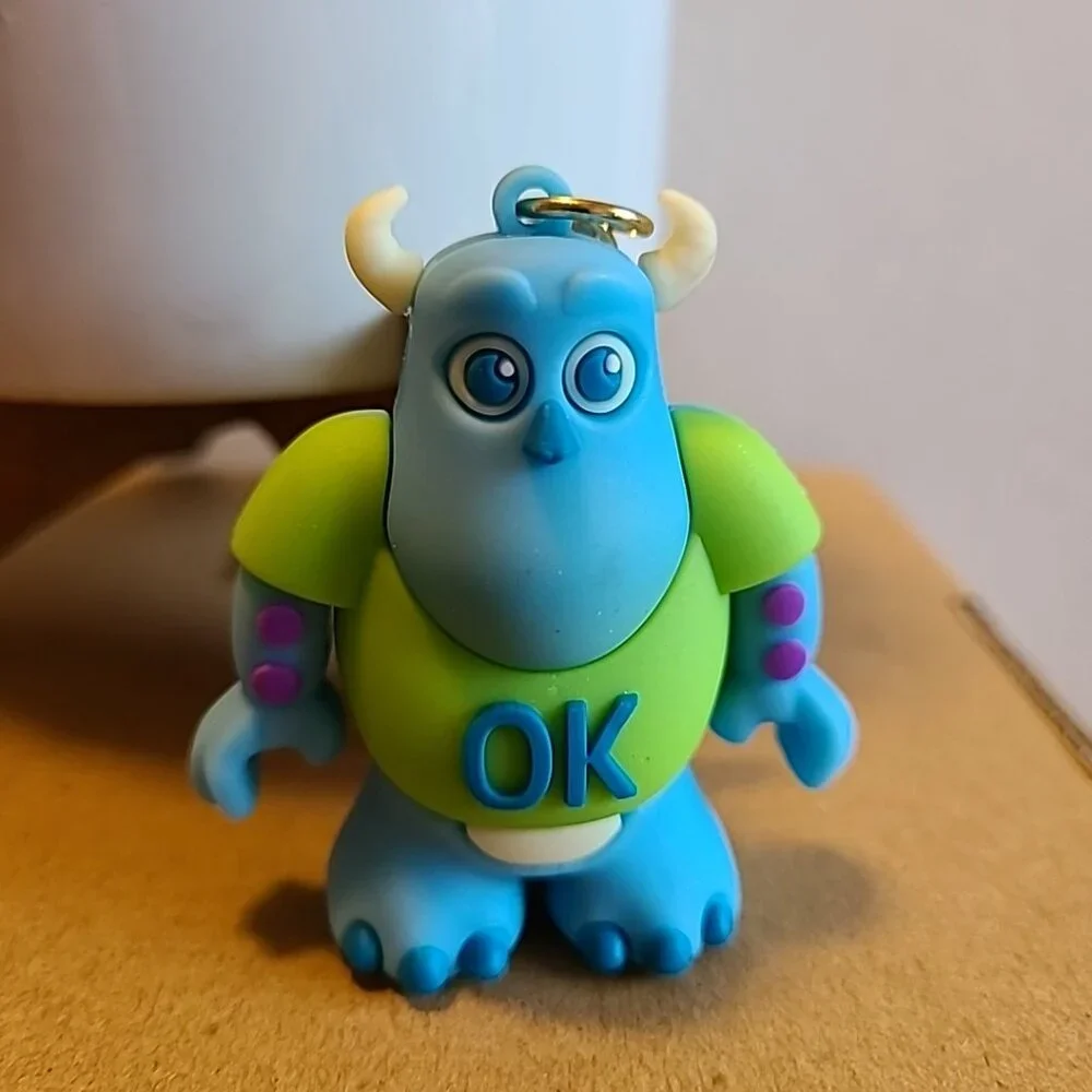 Unbranded Cartoon Character Keychain Unisex Multi-Color NWOT Collectible‎ Auto